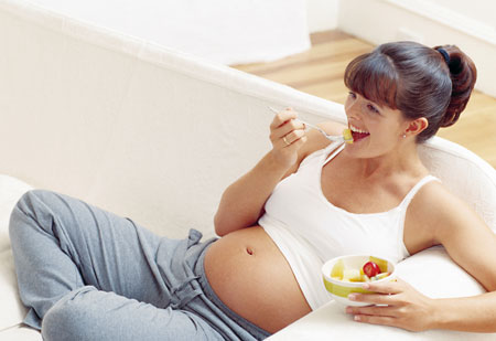 Списък: Какво да не ядем по време на бременност