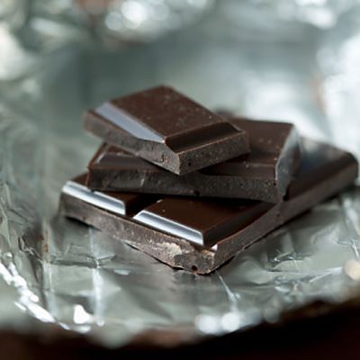 Какво прави черният шоколад за зрението след само 2 часа