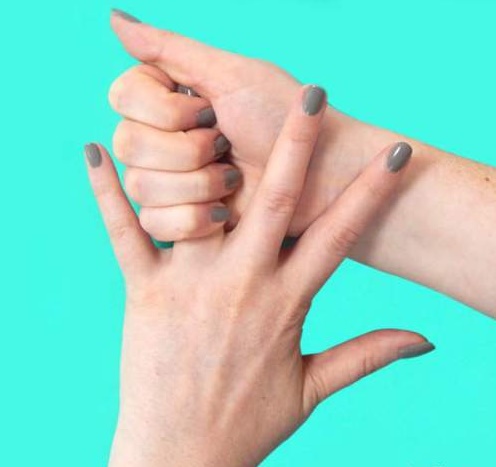 Масажирането на пръстите 60 секунди облекчава редица здравословни проблеми